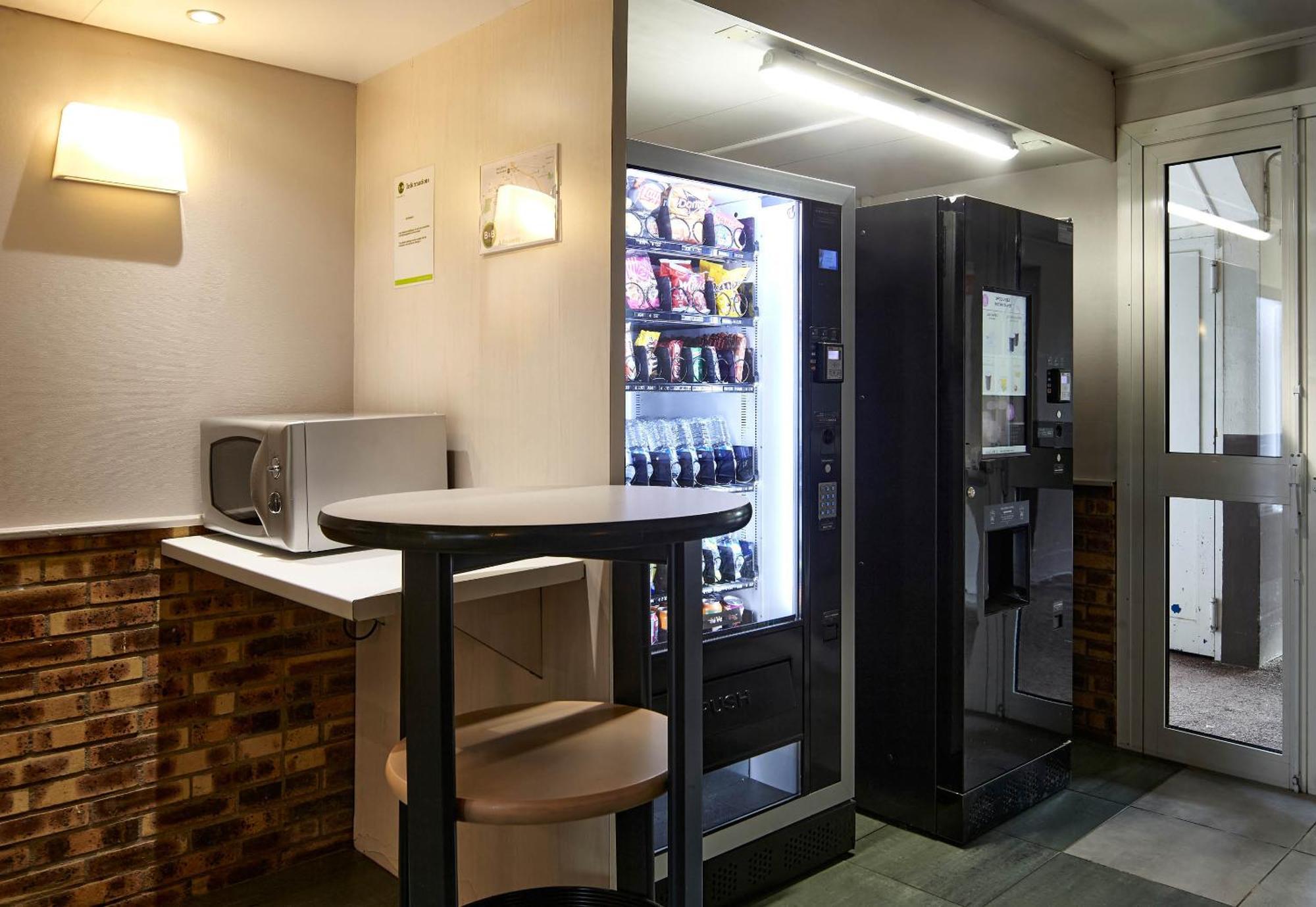 B&B Hôtel SACLAY Ngoại thất bức ảnh